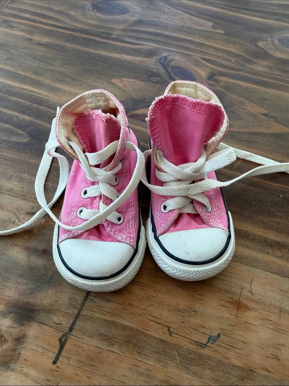 Converse Kids Pink Low-Top Canvas Sneakers with White Trim